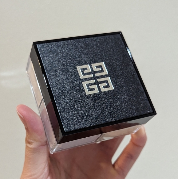 NWT Givenchy Prisme Libre powder old formula - Picture 6 of 8